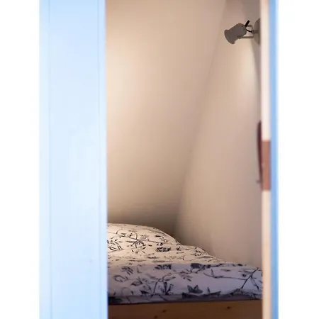 Old Bakery - Former Stable Hinte